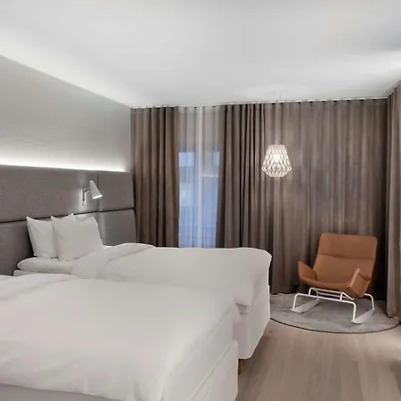 Radisson Blu Royal Hotel, Hotell 4*